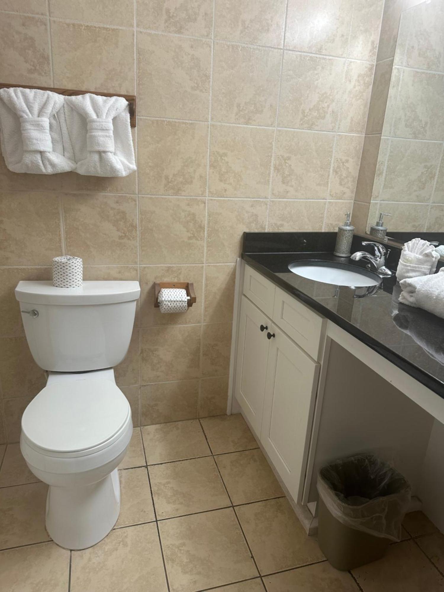 River Place Condos #101 2Bd بيدجن فورج المظهر الخارجي الصورة