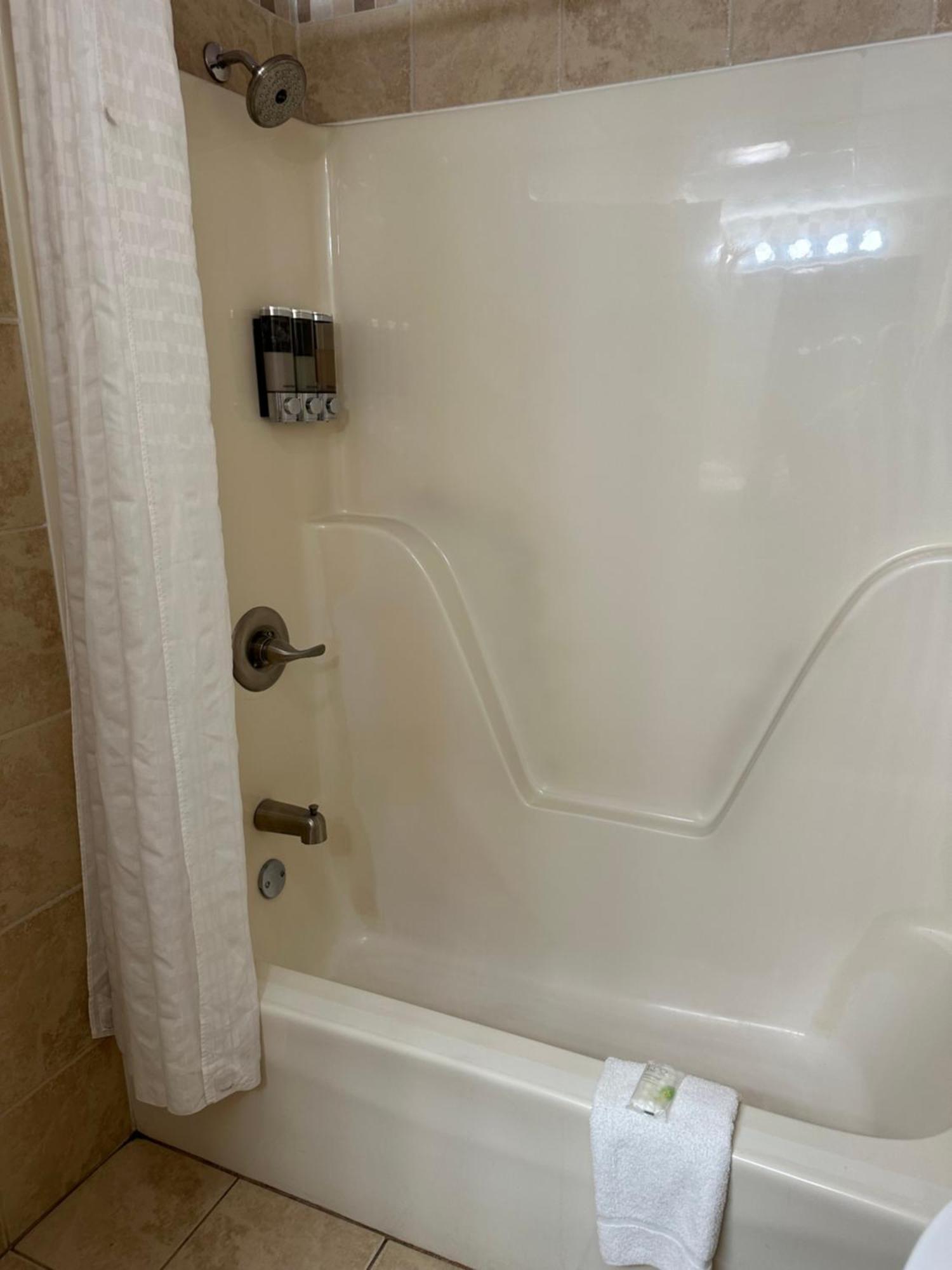 River Place Condos #101 2Bd بيدجن فورج المظهر الخارجي الصورة